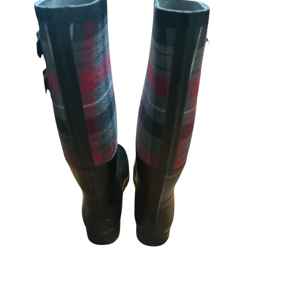 UGG Australia Plaid Rain Boots Womens Size 8 Waterproof Tall Wellies Black